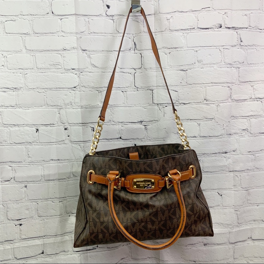 Michael Kors Shoulder/Sachel Bag